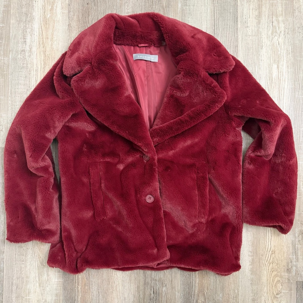 Bagatelle Women's Pink Faux Fur Button Up Lapel Neck Coat-size LG NEW w/o tags - Picture 1 of 7
